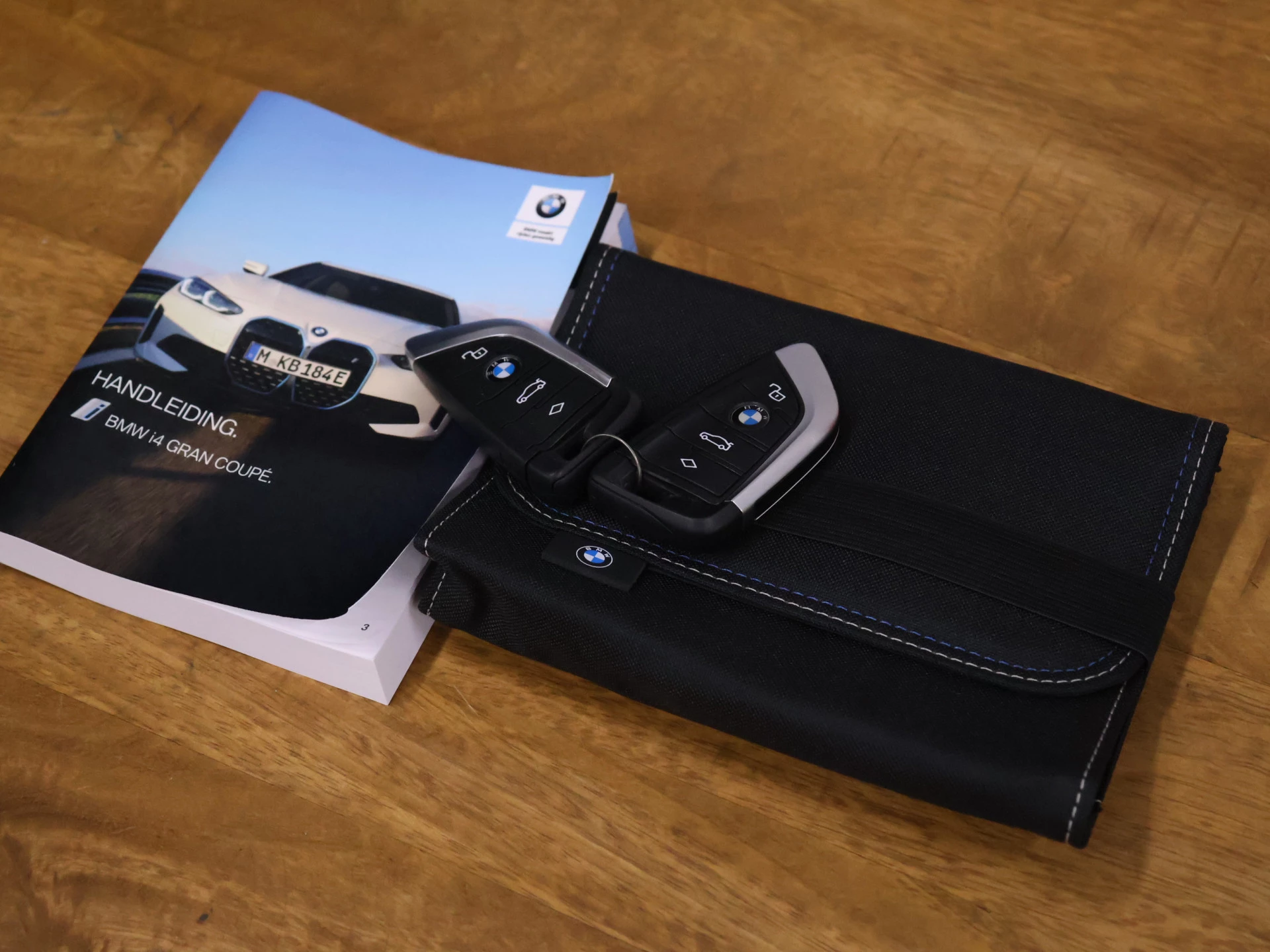 Hoofdafbeelding BMW i4