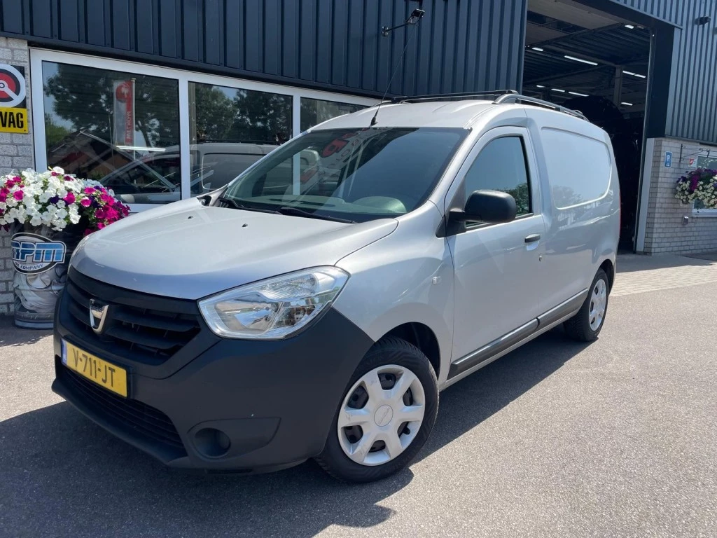 Hoofdafbeelding Dacia Dokker