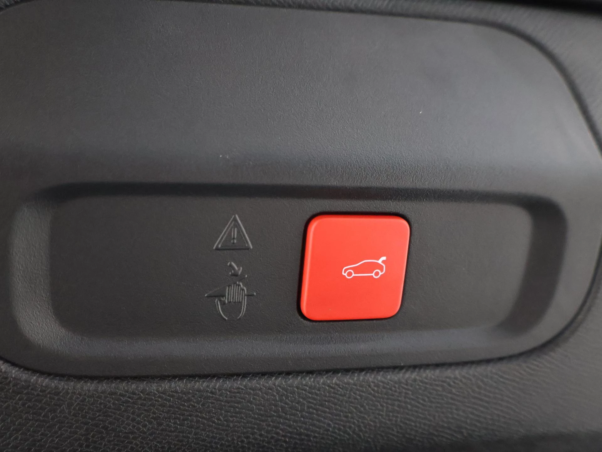 Hoofdafbeelding Peugeot 408