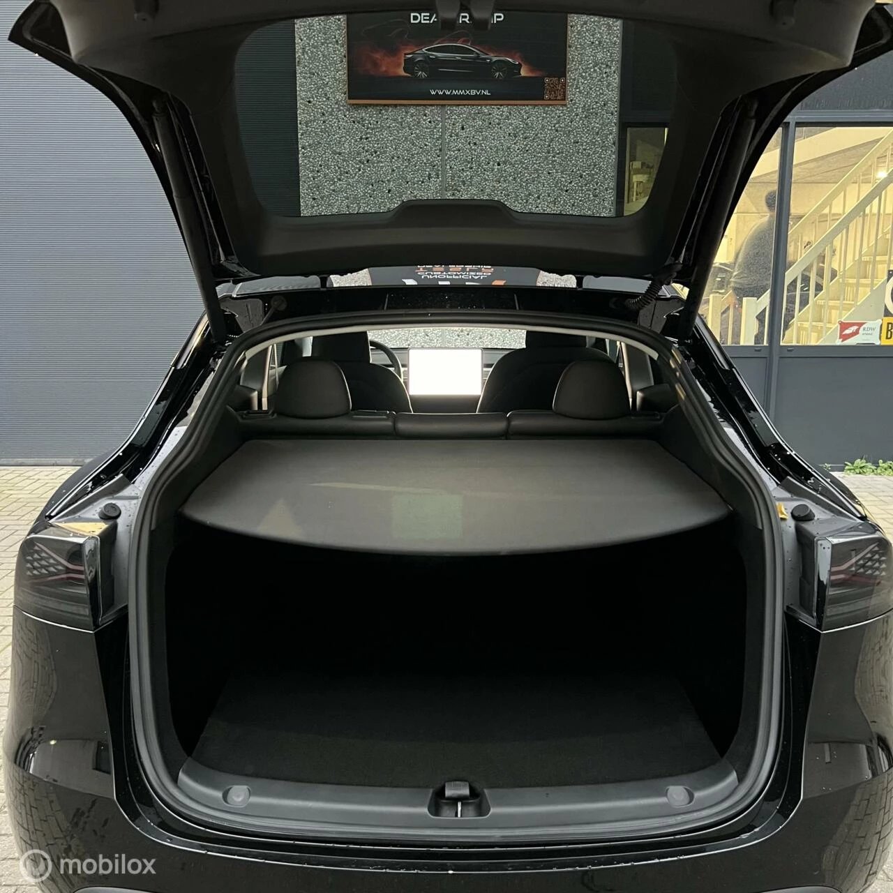 Hoofdafbeelding Tesla Model Y