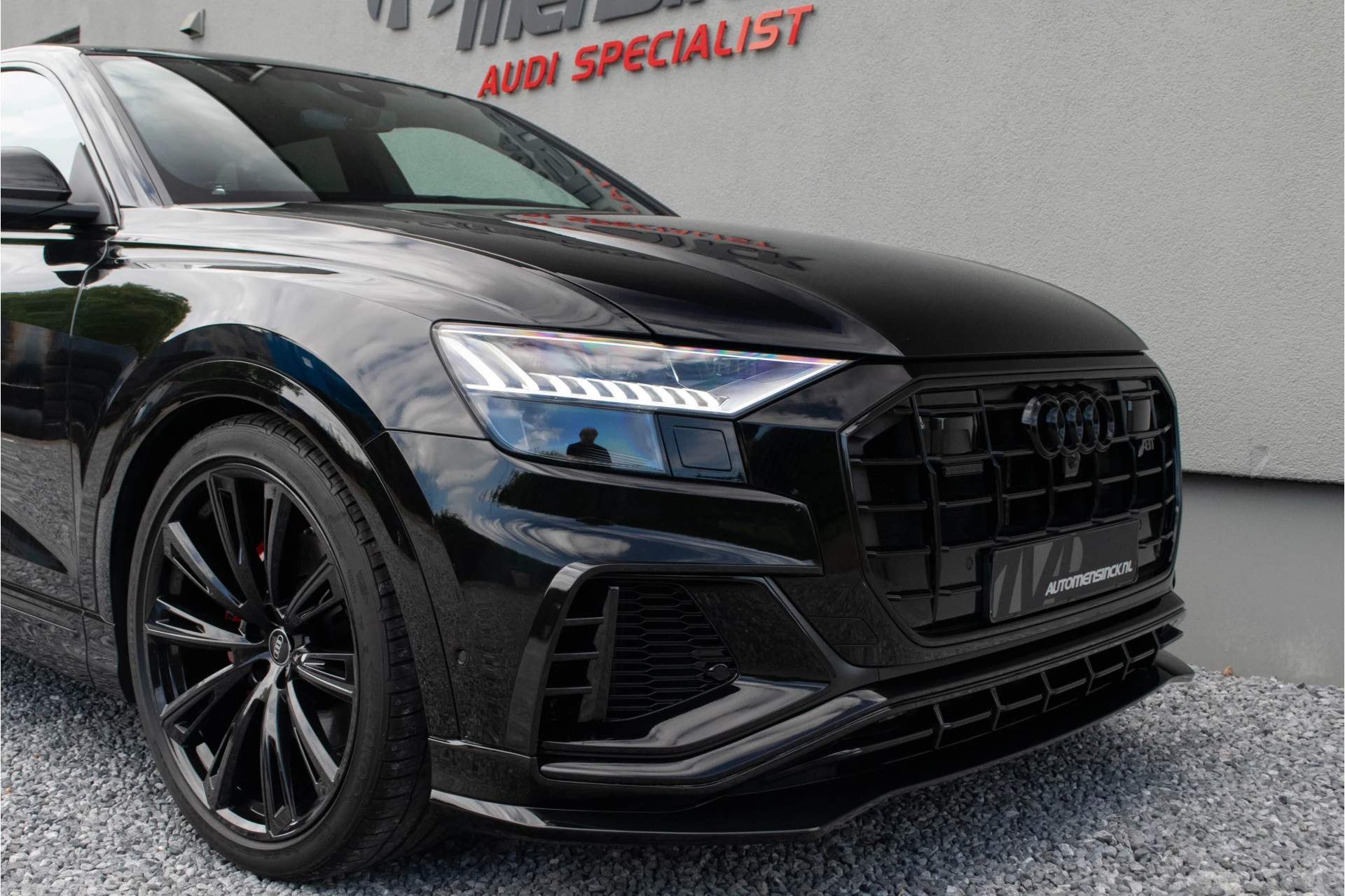 Hoofdafbeelding Audi Q8