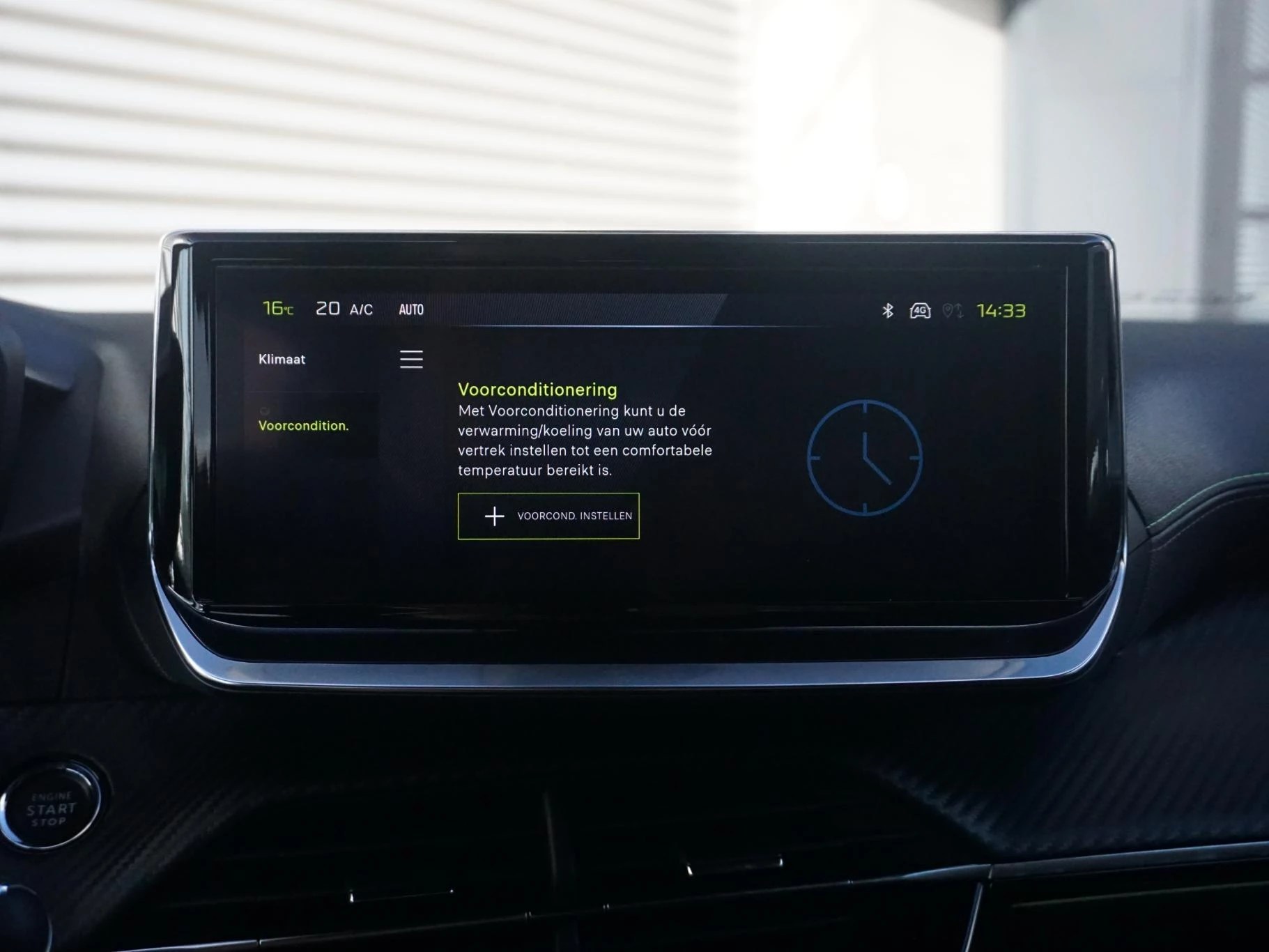 Hoofdafbeelding Peugeot e-2008