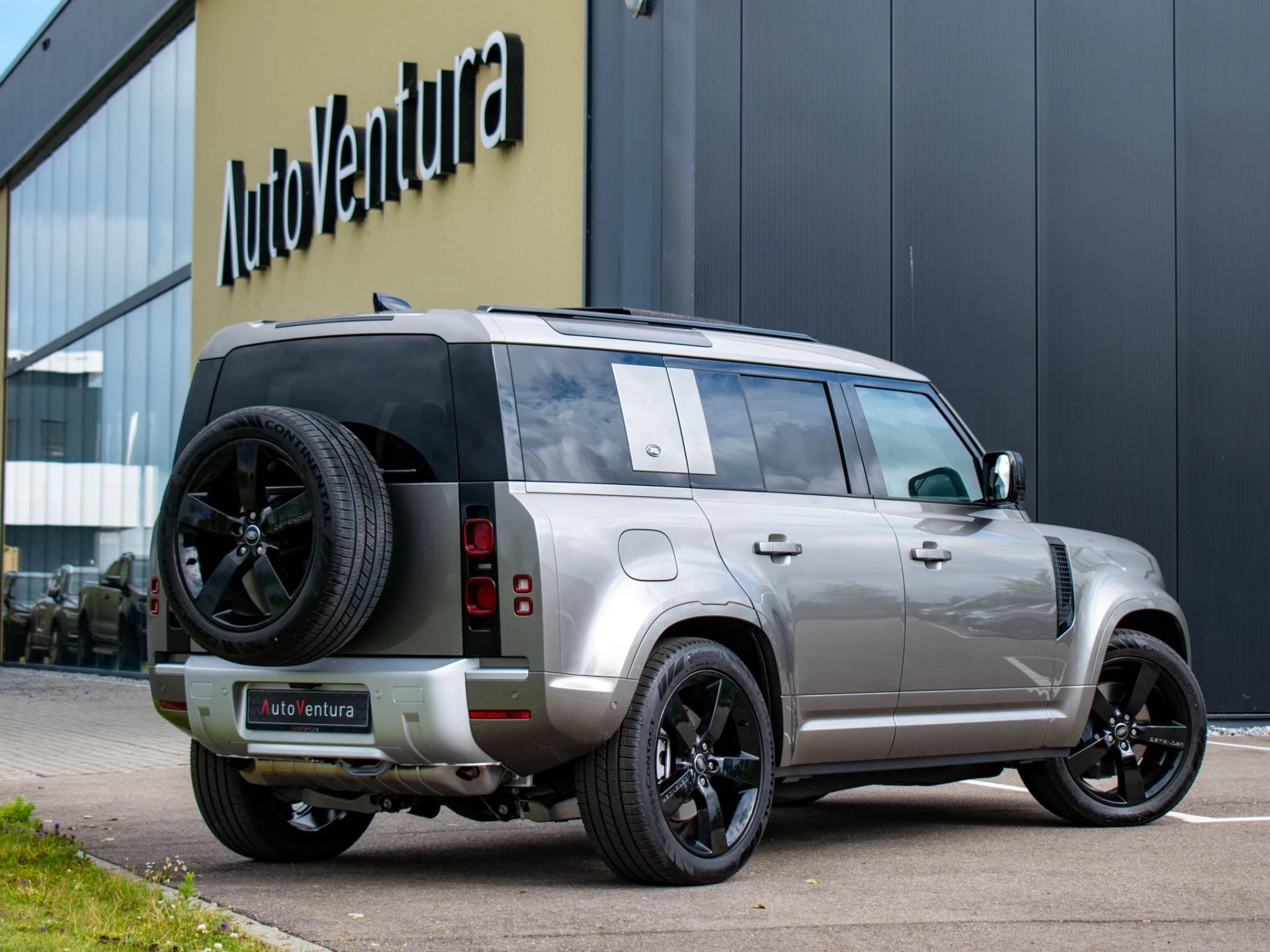 Hoofdafbeelding Land Rover Defender