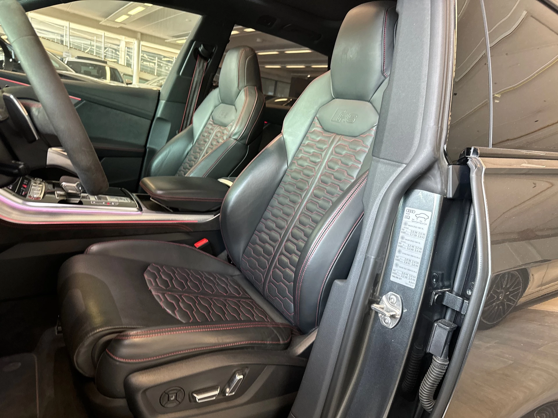 Hoofdafbeelding Audi RSQ8