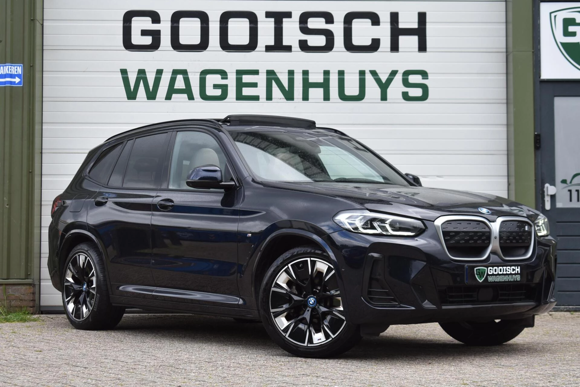 Hoofdafbeelding BMW iX3