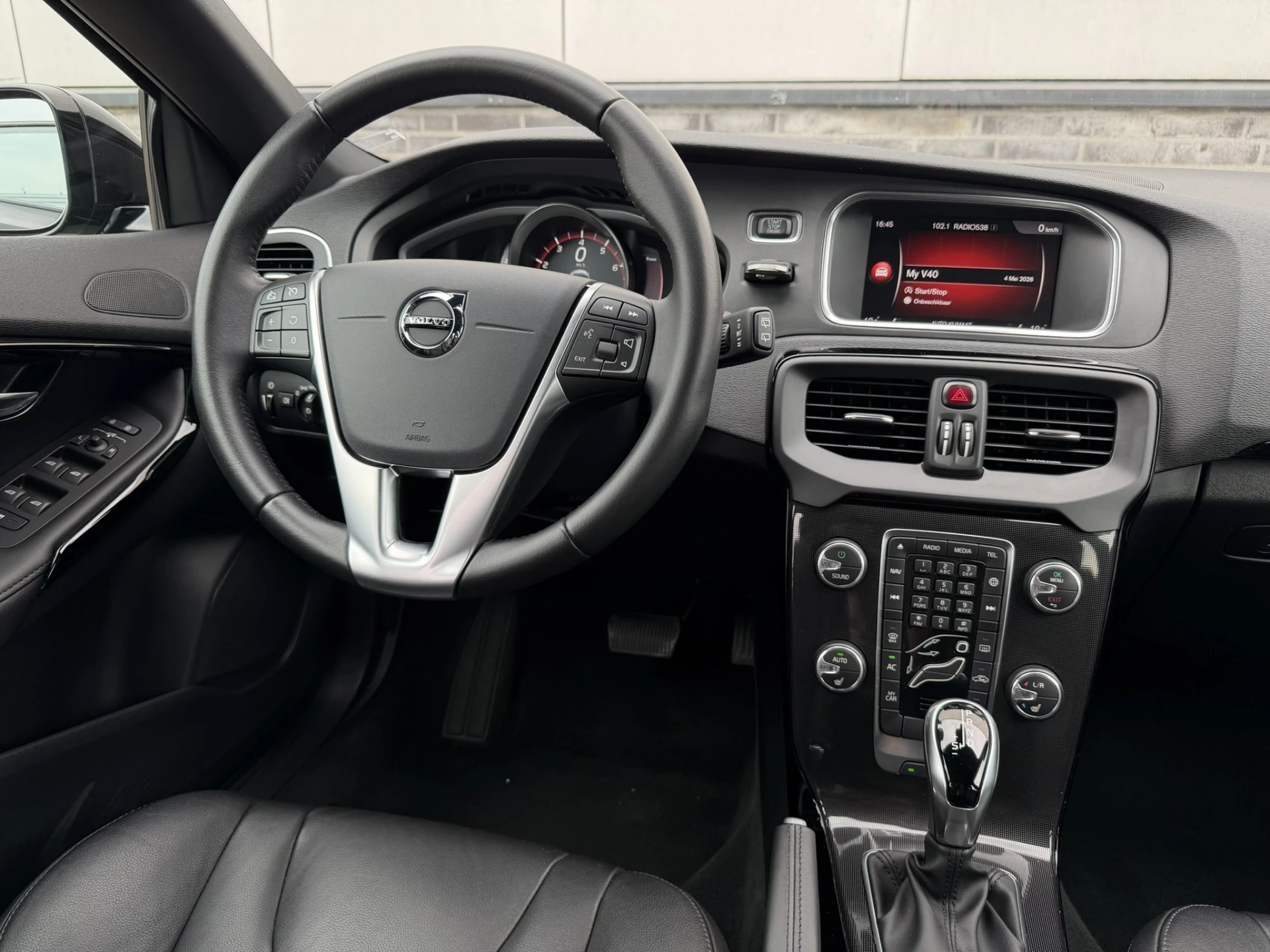 Hoofdafbeelding Volvo V40