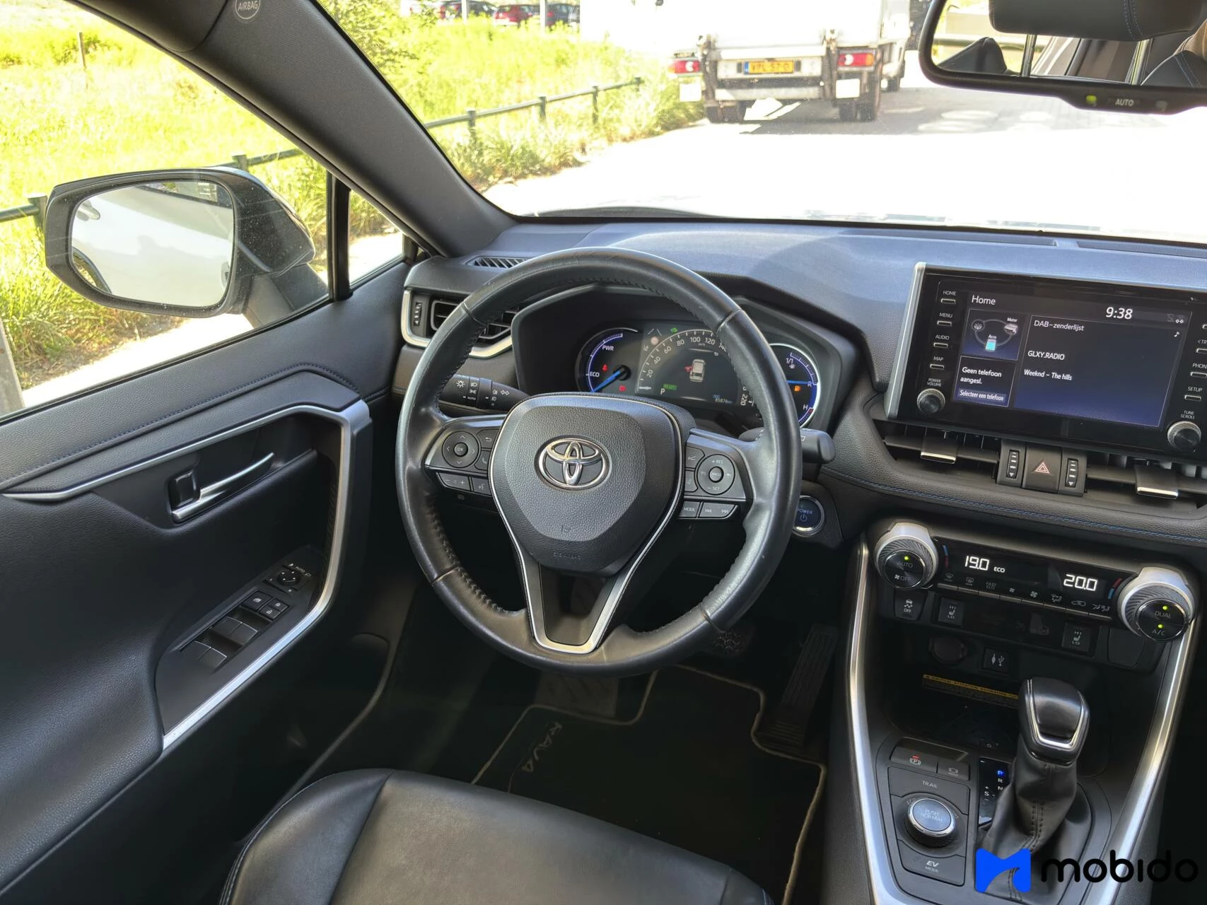 Hoofdafbeelding Toyota RAV4