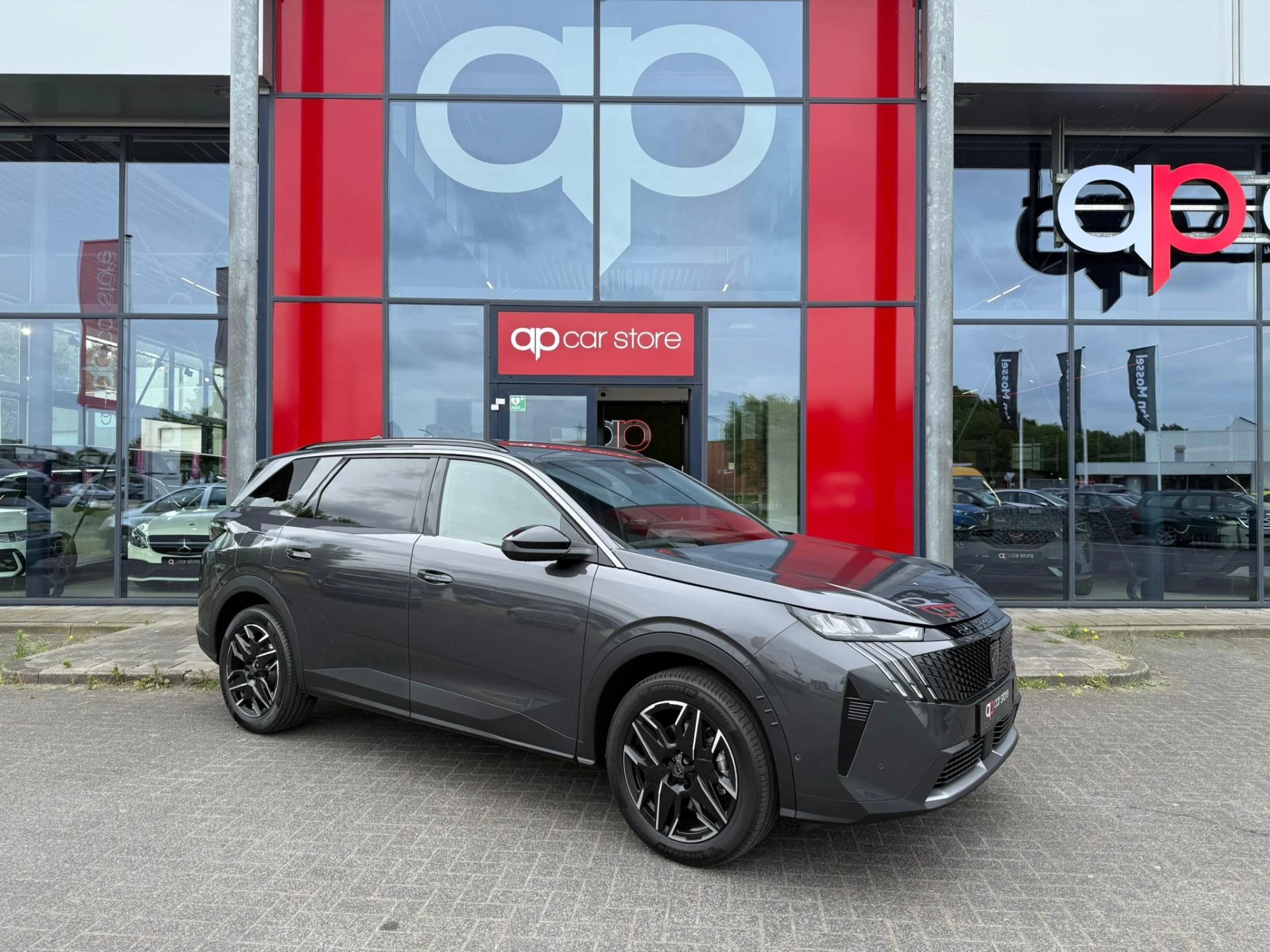 Hoofdafbeelding Peugeot 5008