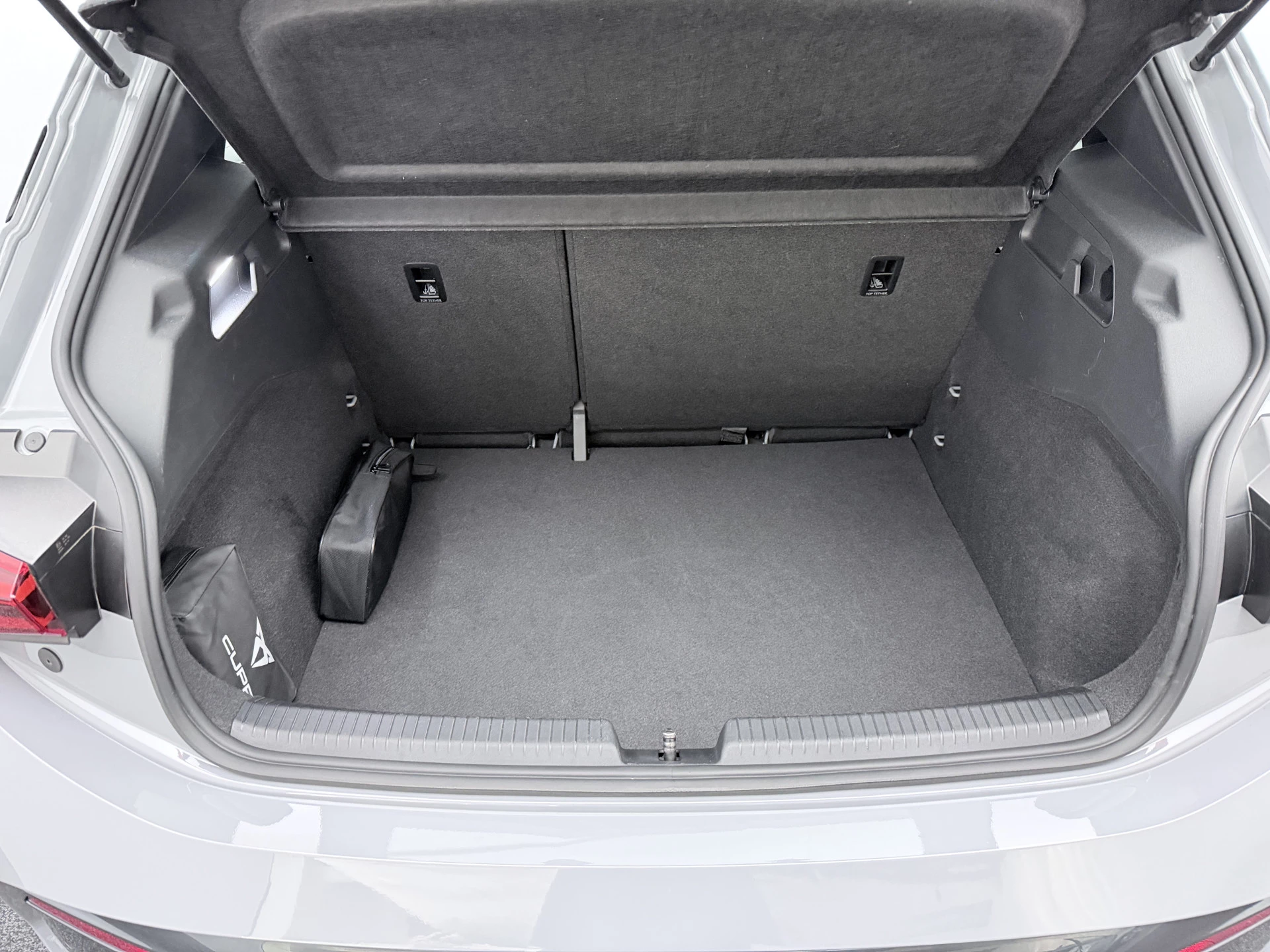 Hoofdafbeelding CUPRA Born