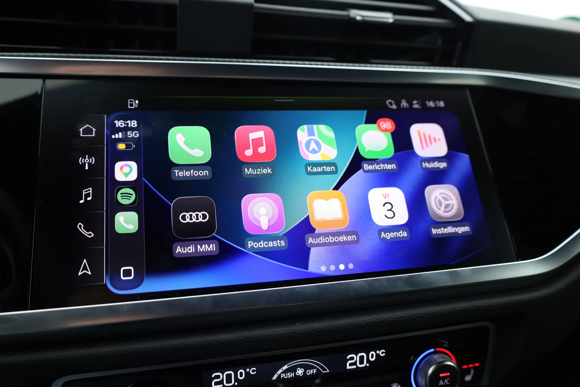 Hoofdafbeelding Audi Q3