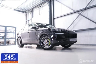 Porsche Cayenne 3.0 S E-Hybrid 416 pk | Sportchrono | Panorama | A-Z onderhouden | Zonneschermen | 20 inch | LED | Zeer mooi |