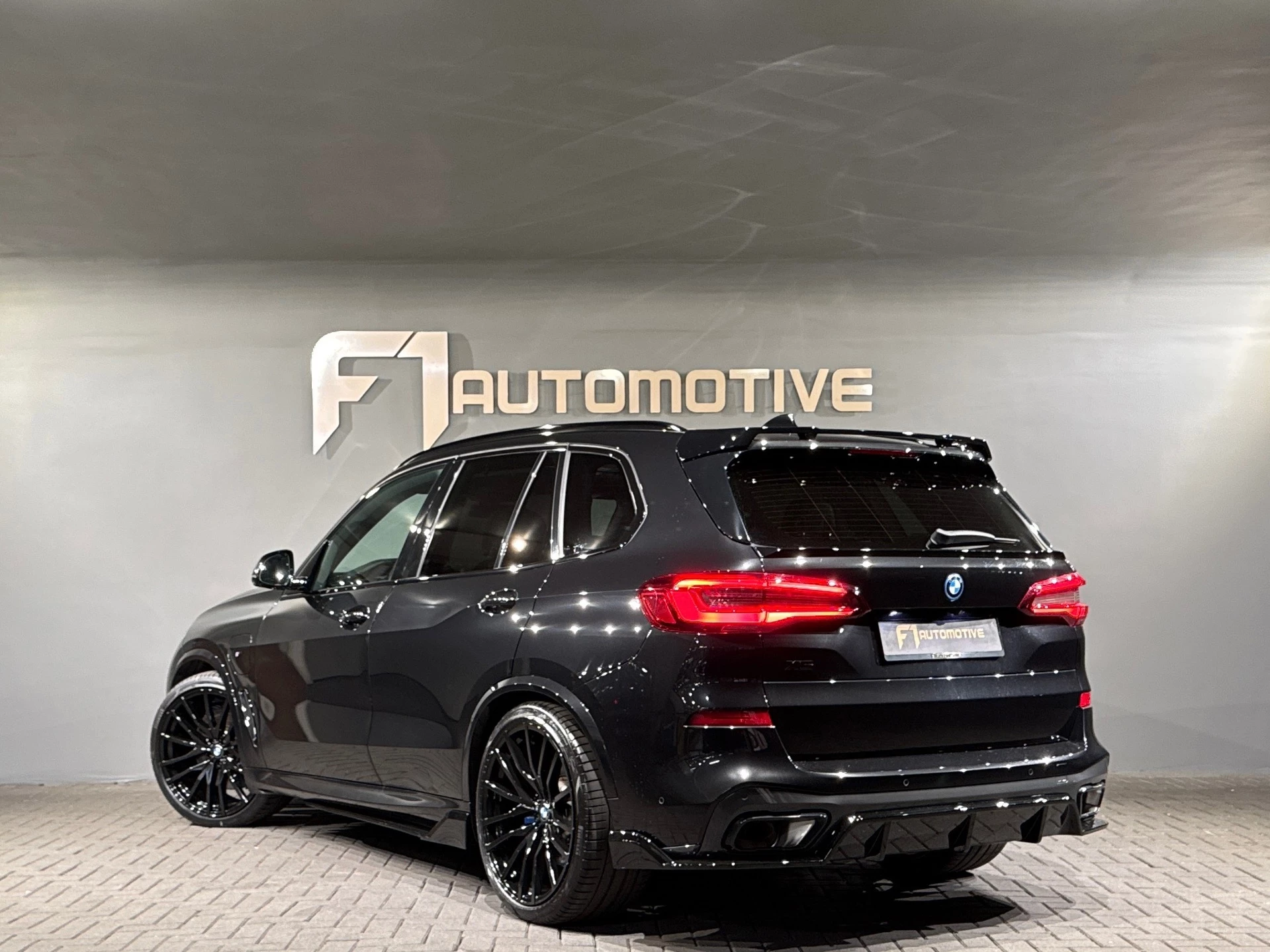 Hoofdafbeelding BMW X5