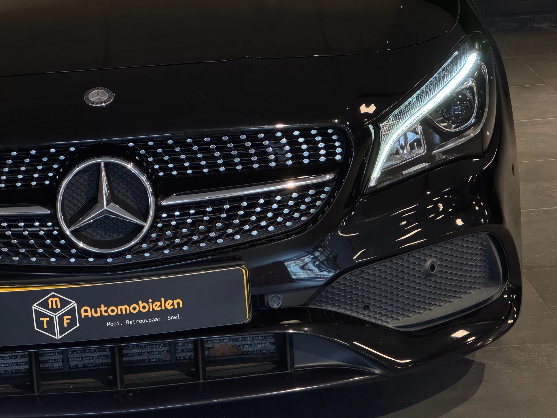 Hoofdafbeelding Mercedes-Benz CLA
