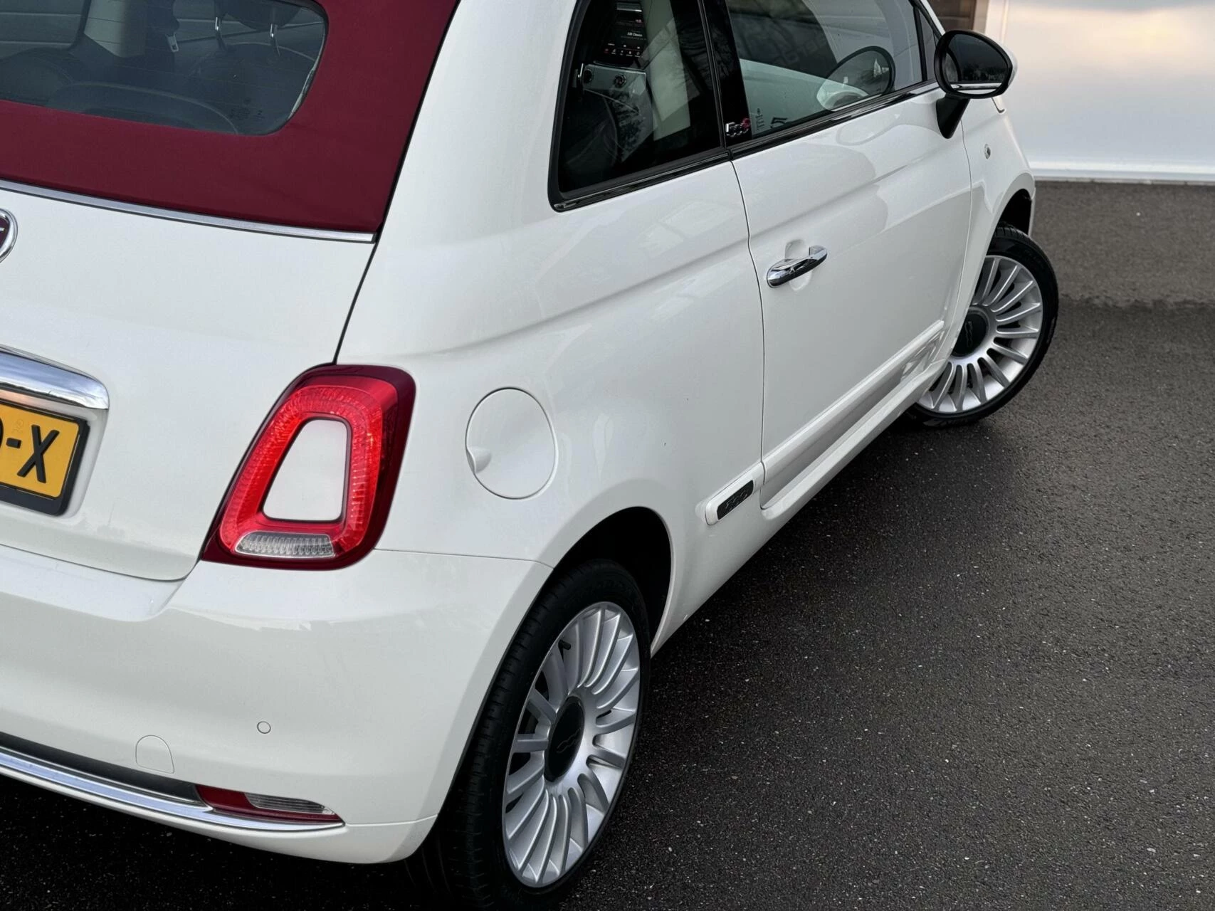 Hoofdafbeelding Fiat 500C