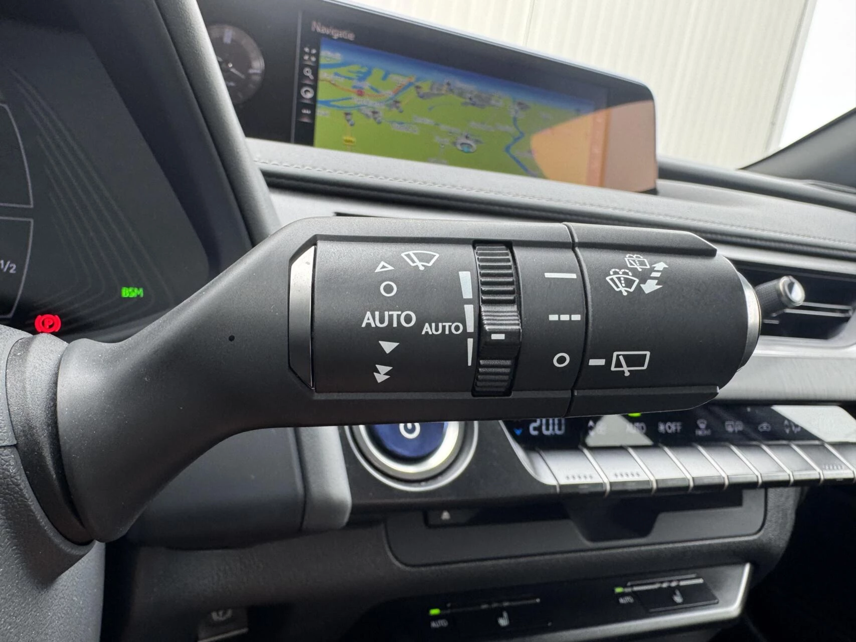 Hoofdafbeelding Lexus UX