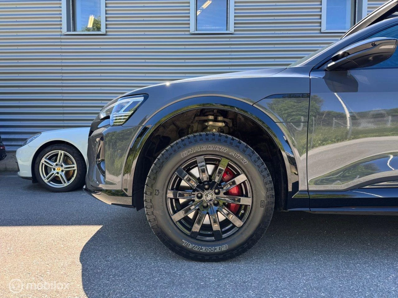 Hoofdafbeelding Audi Q8 e-tron