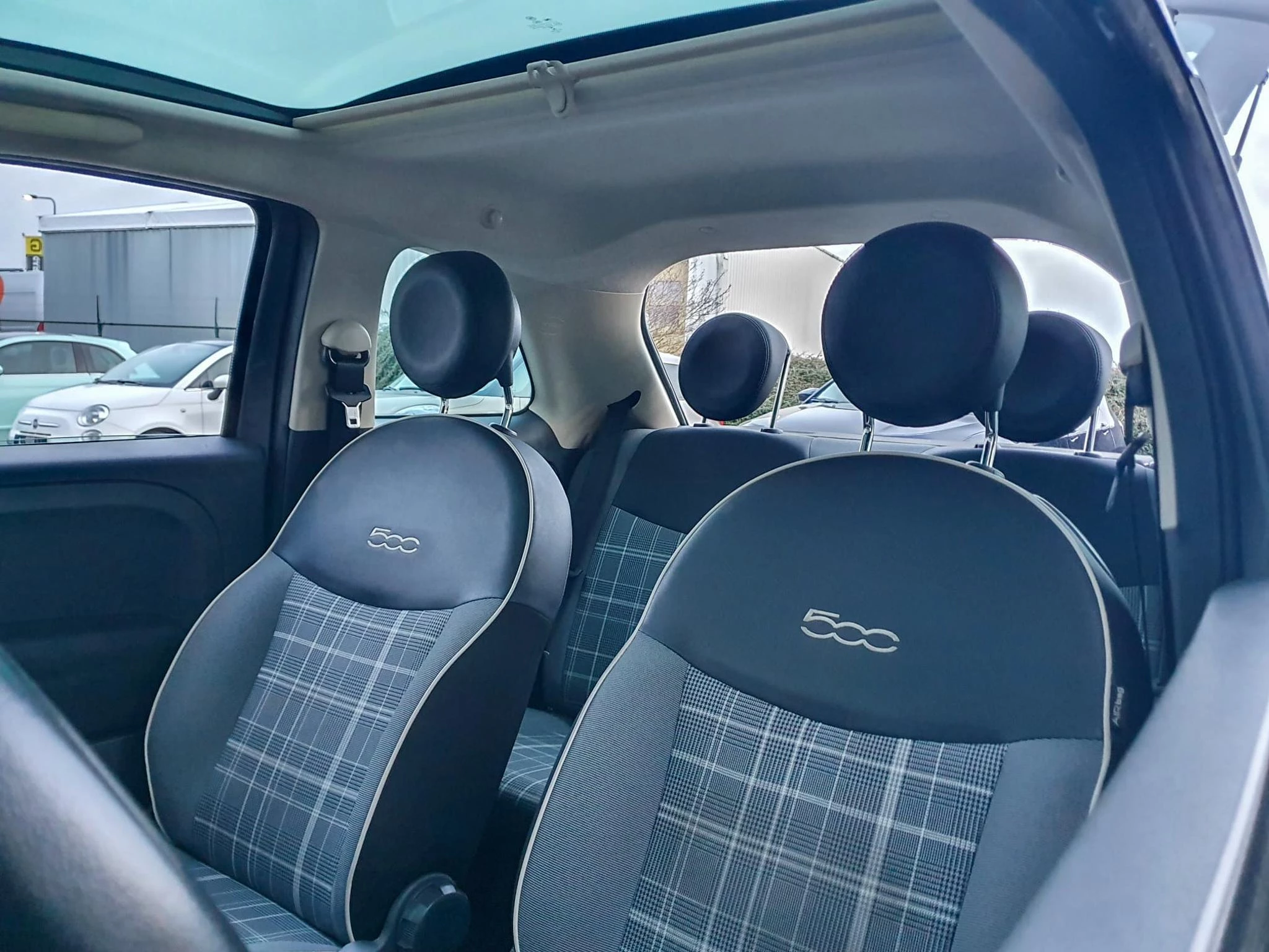 Hoofdafbeelding Fiat 500