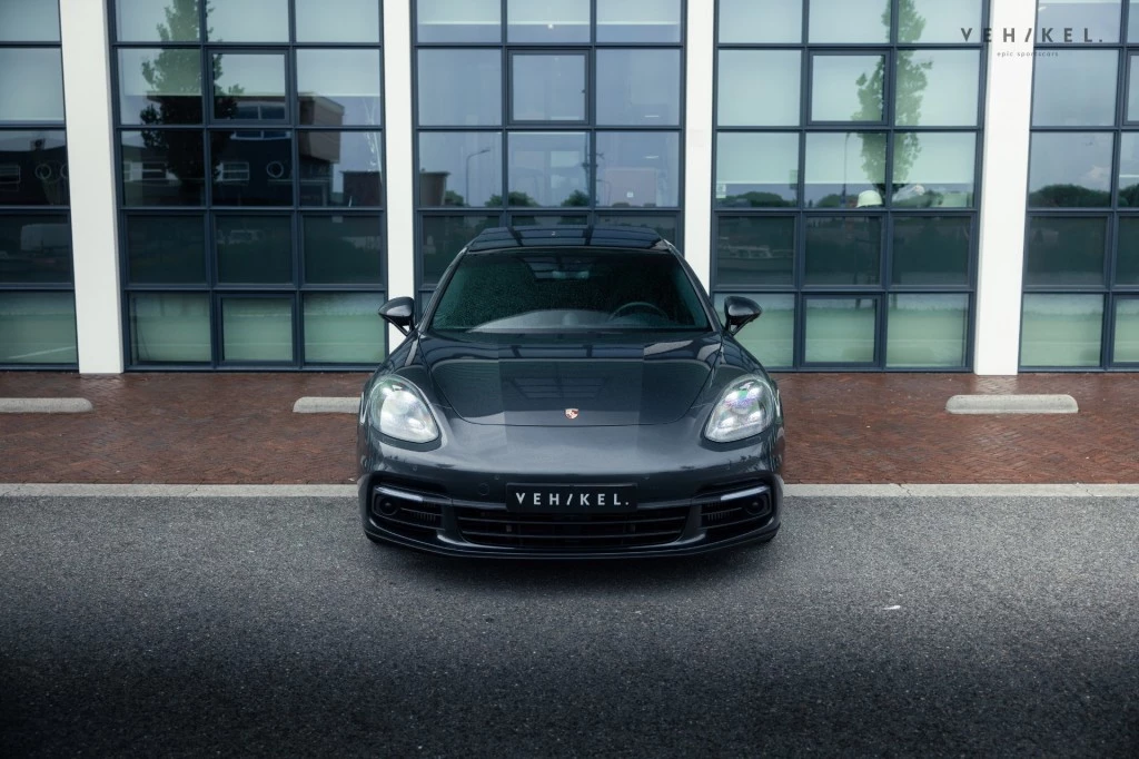 Hoofdafbeelding Porsche Panamera