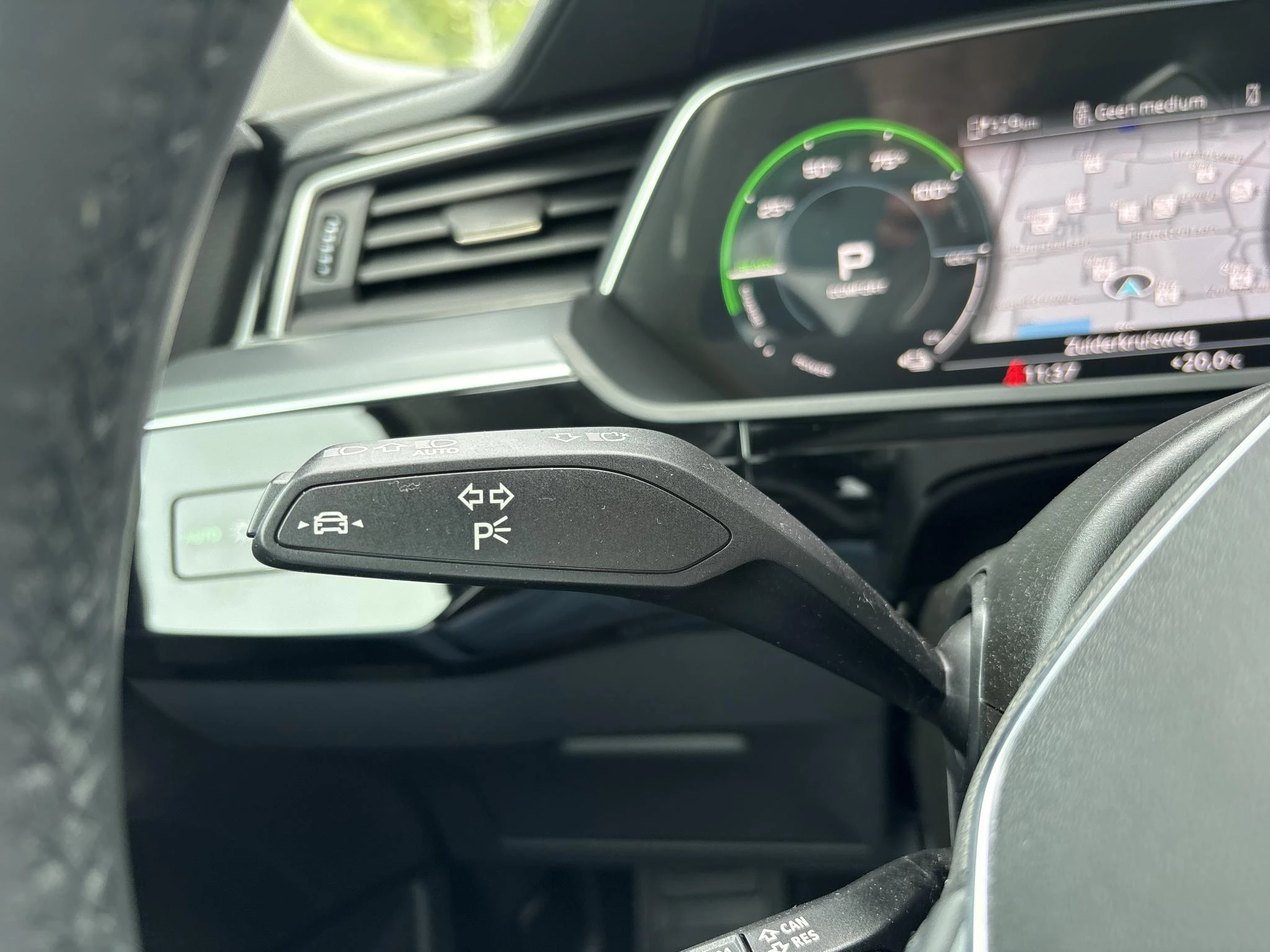 Hoofdafbeelding Audi e-tron