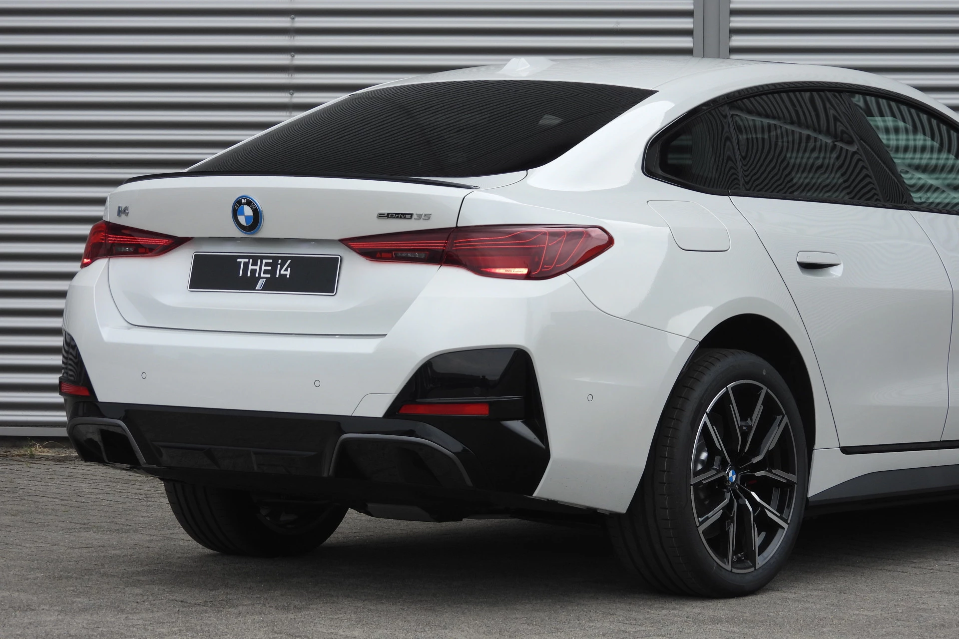 Hoofdafbeelding BMW i4