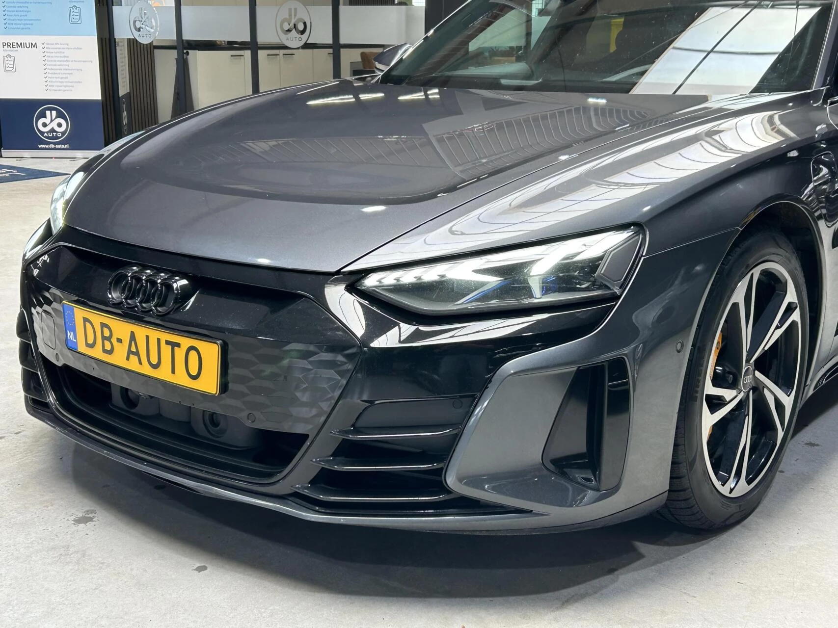 Hoofdafbeelding Audi e-tron GT