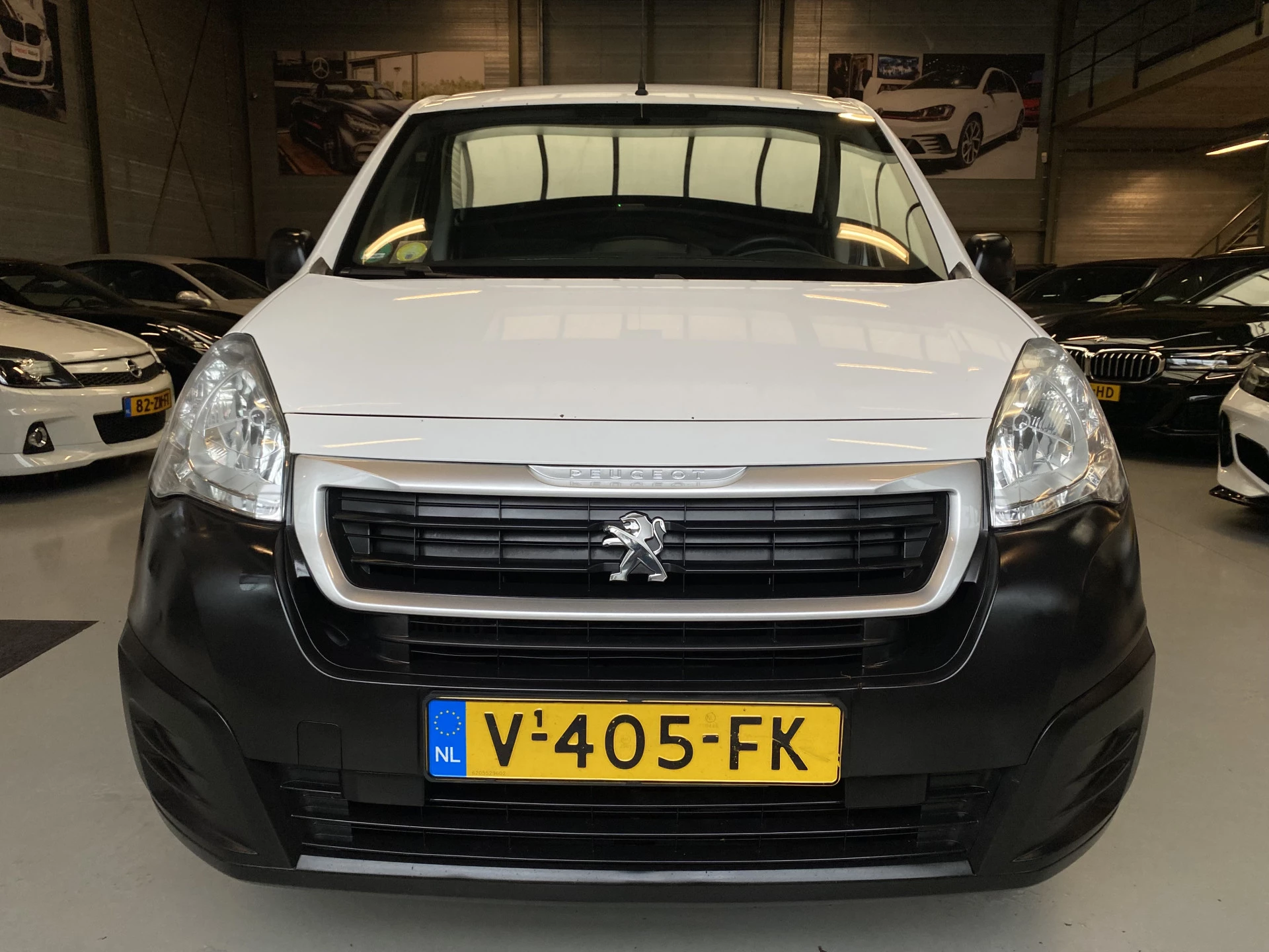 Hoofdafbeelding Peugeot Partner