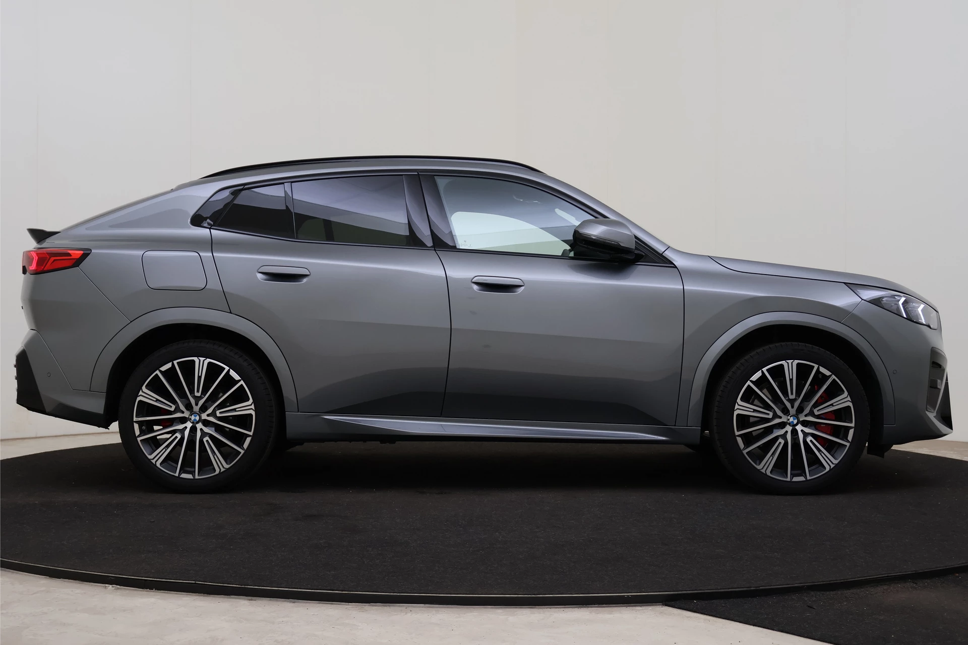 Hoofdafbeelding BMW X2