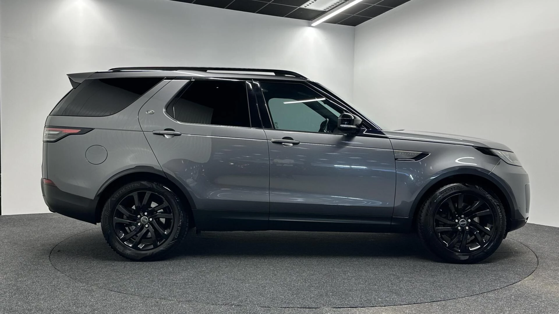 Hoofdafbeelding Land Rover Discovery