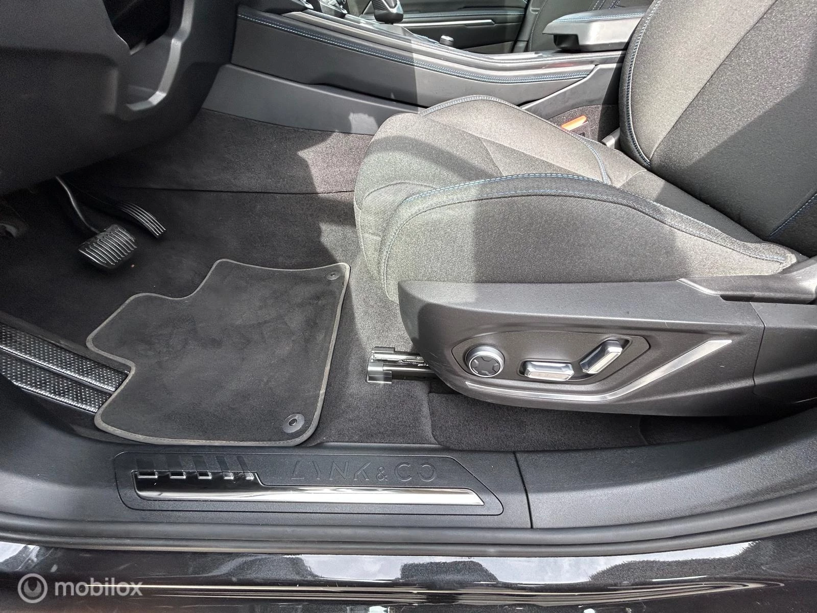 Hoofdafbeelding Lynk & Co 01