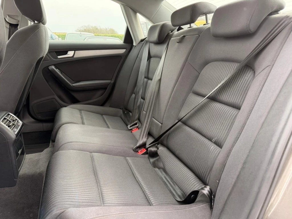 Hoofdafbeelding Audi A4