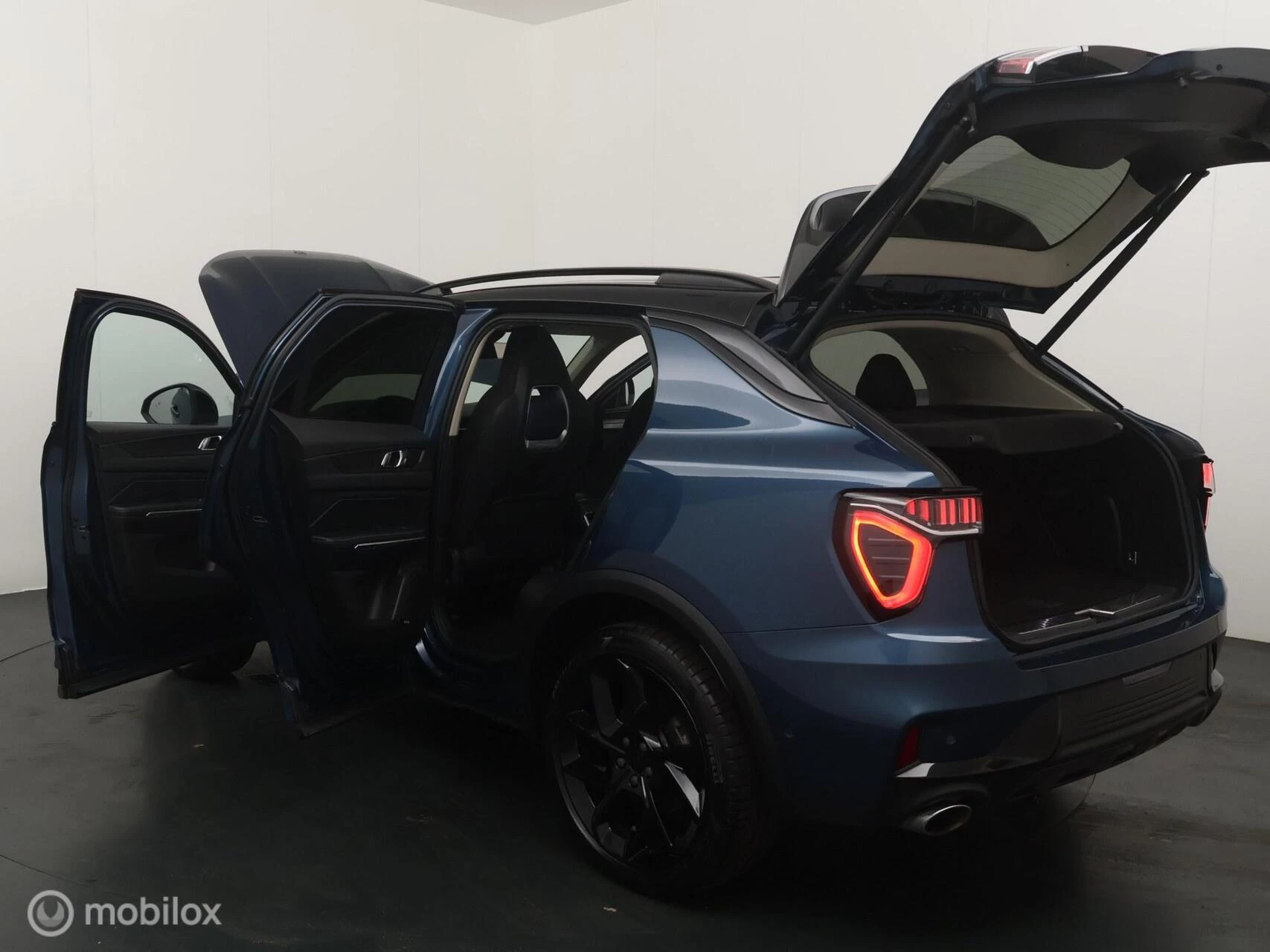 Hoofdafbeelding Lynk & Co 01