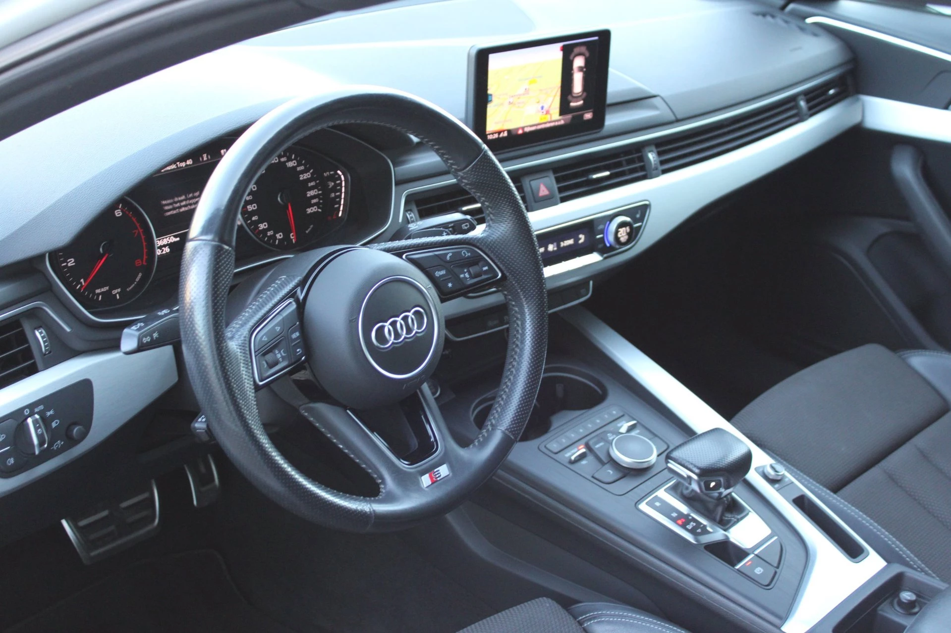 Hoofdafbeelding Audi A4