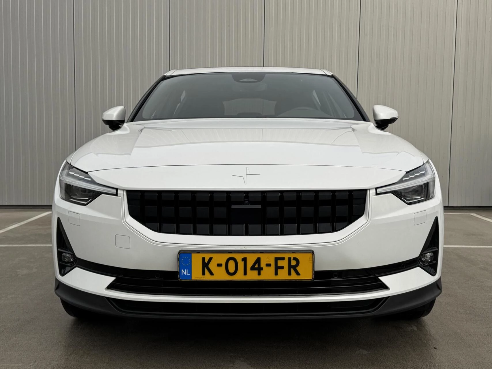 Hoofdafbeelding Polestar 2