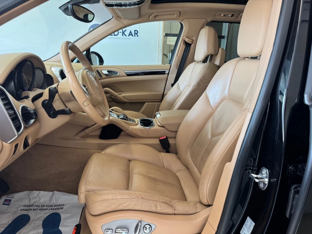 Hoofdafbeelding Porsche Cayenne