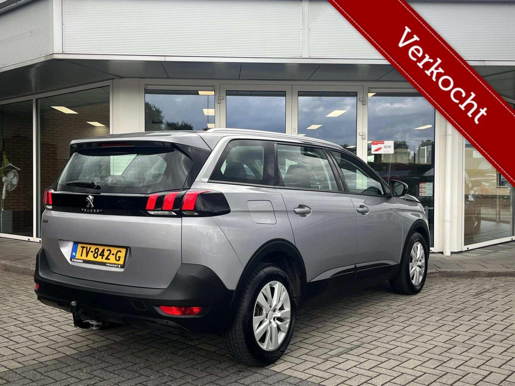 Hoofdafbeelding Peugeot 5008