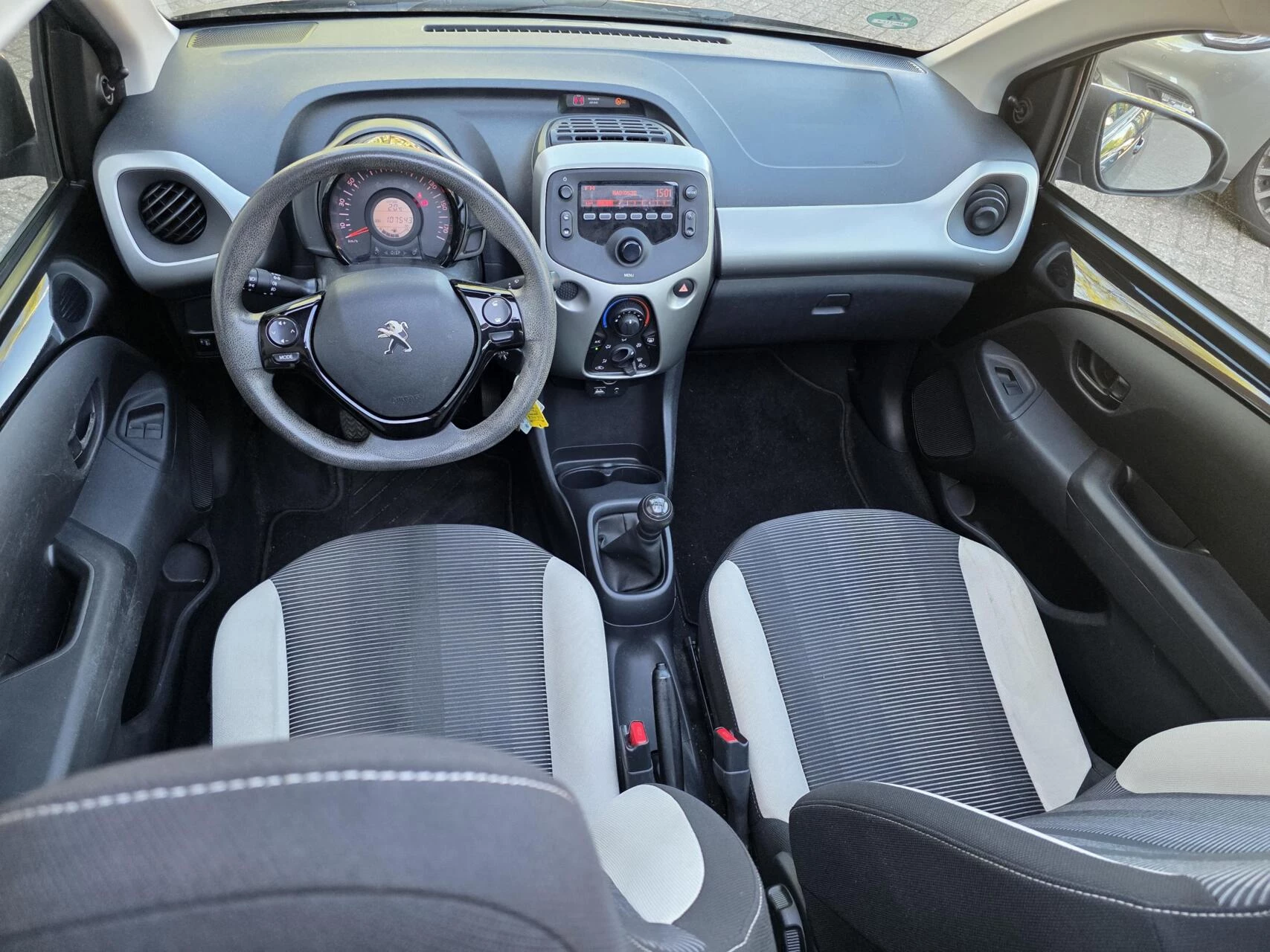 Hoofdafbeelding Peugeot 108