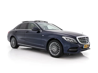 Mercedes-Benz C-Klasse 350 e Lease Edition Aut. *PANO | LUXURY-LEATHER | BURMESTER-AUDIO | FULL-LED | NAVI-FULLMAP | HEATED-SPORTSEATS | CAMERA | AIRMATIC | PRIVACY-GLASS | ECC | CRUISE | KEYLESS | 17''ALU*