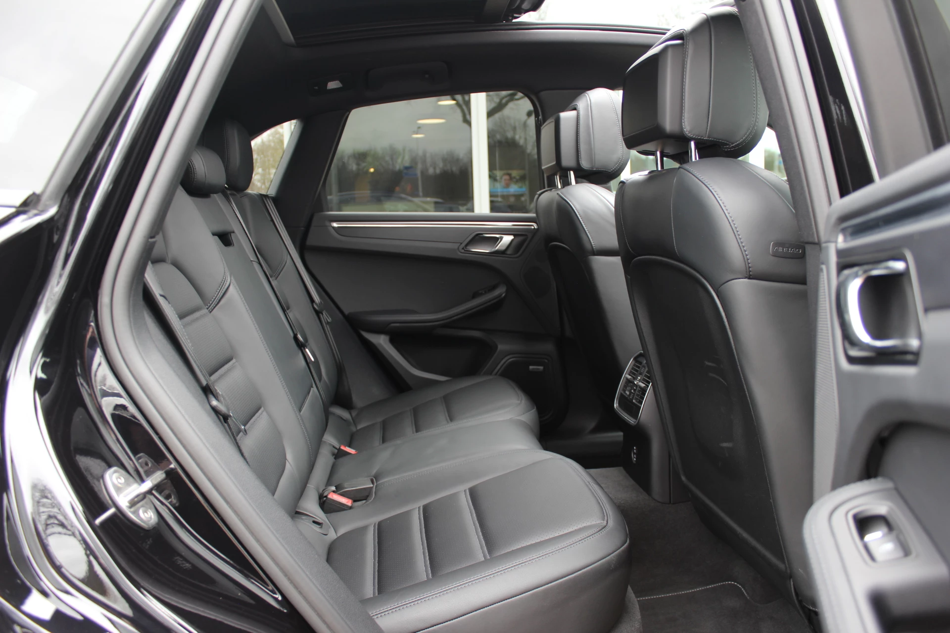 Hoofdafbeelding Porsche Macan