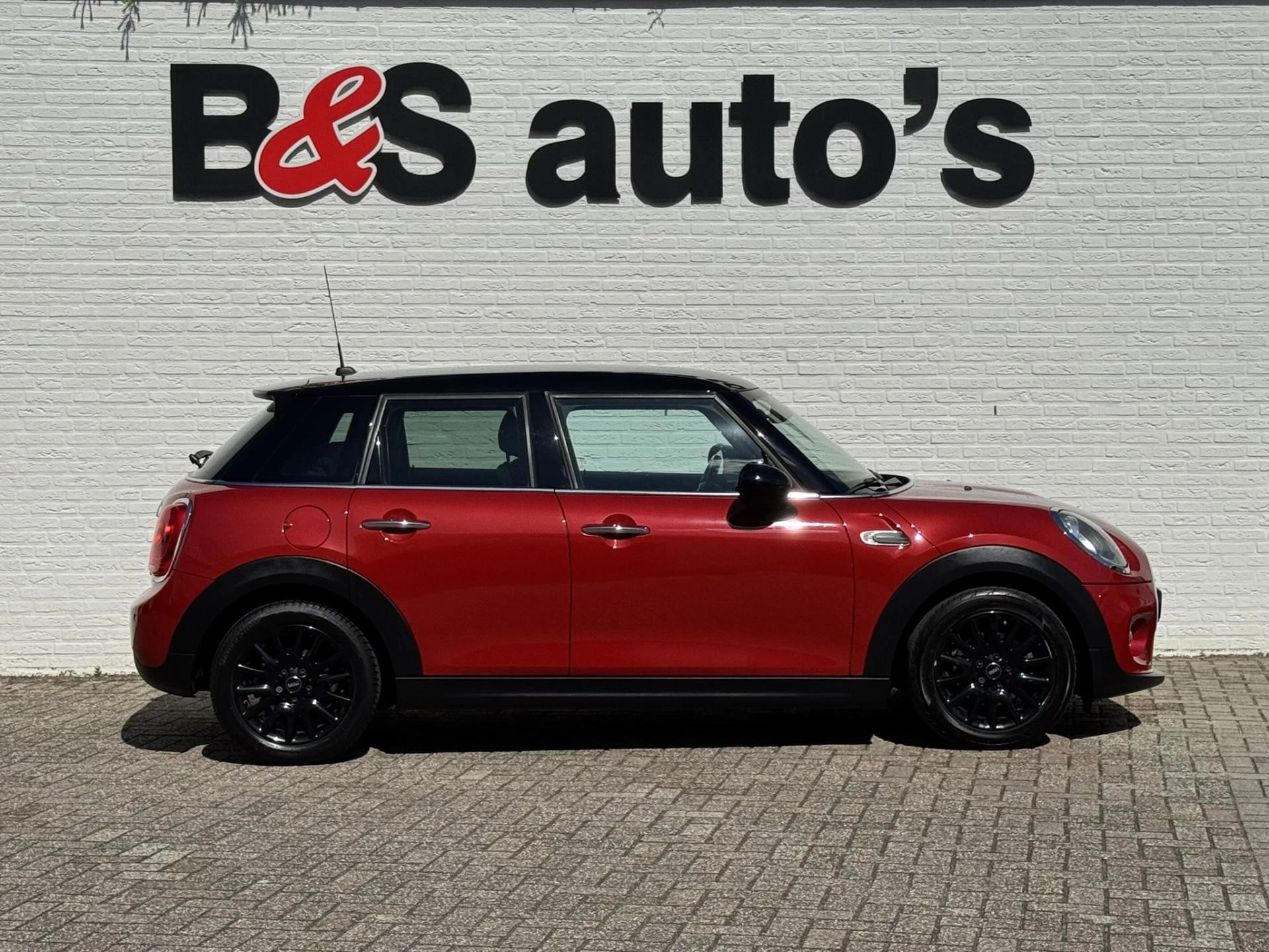 Hoofdafbeelding MINI Cooper