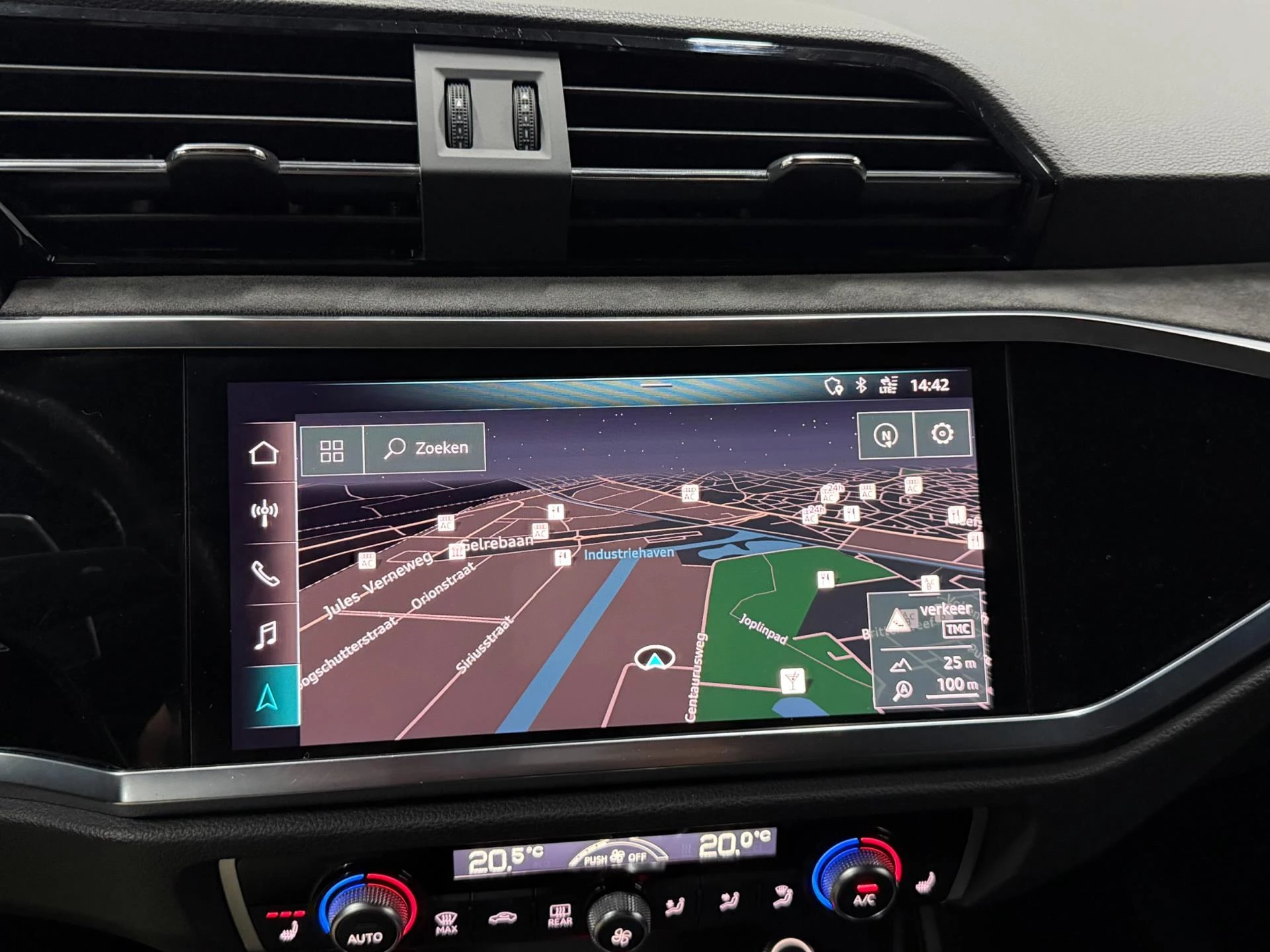 Hoofdafbeelding Audi RSQ3