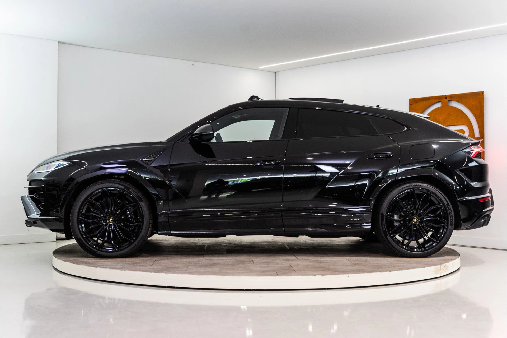 Hoofdafbeelding Lamborghini Urus