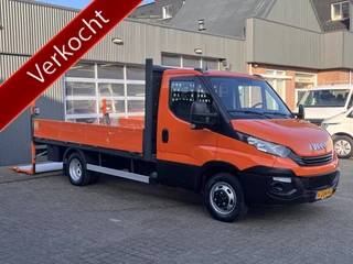 Iveco Daily 35C14 2.3 375 Trekhaak 3500kg Laadklep 500kg Navigatie Open laadbak Pick-up Euro 6 Bpm vrij Bakwagen p-up 136pk 1e eigenaar Dealer onderhouden