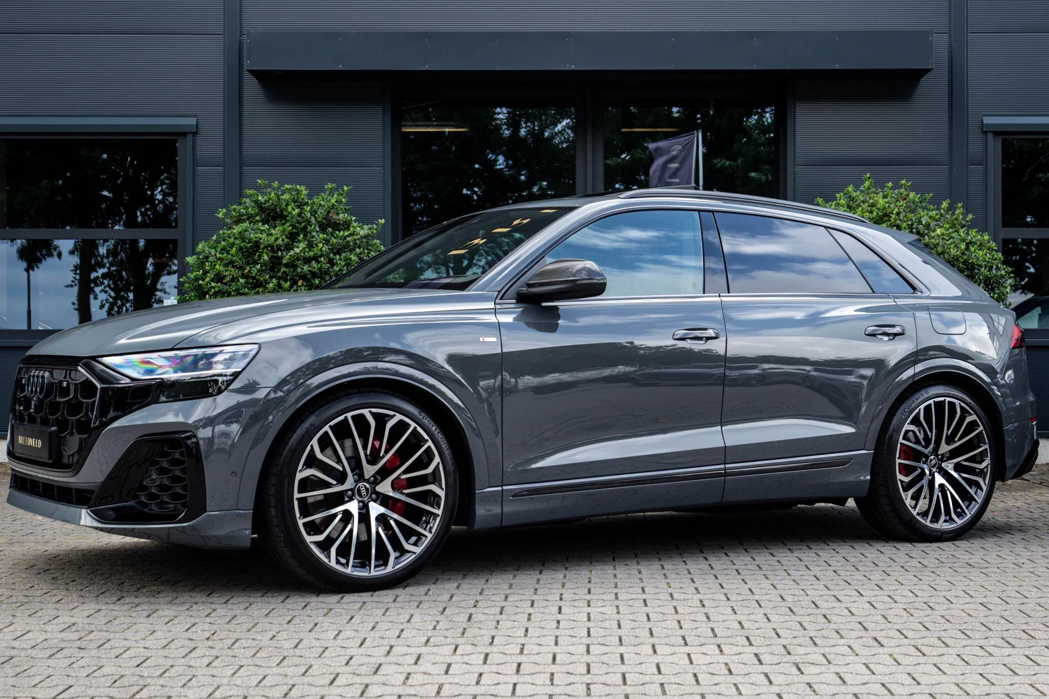 Hoofdafbeelding Audi Q8