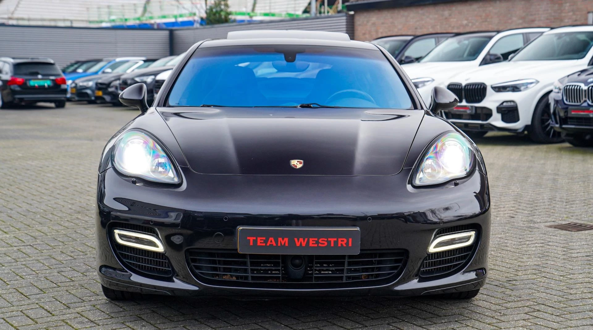 Hoofdafbeelding Porsche Panamera