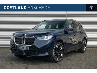 BMW X3 30e xDrive M Sport Automaat / Panoramadak / Trekhaak / Sportstoelen / Parking Assistant Professional / Adaptieve LED / Stoelventilatie / Suurverwarming