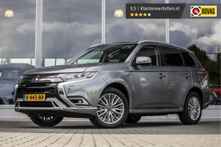 Hoofdafbeelding Mitsubishi Outlander Mitsubishi Outlander 2.4 PHEV Intense+ | Pano | Camera | LED
