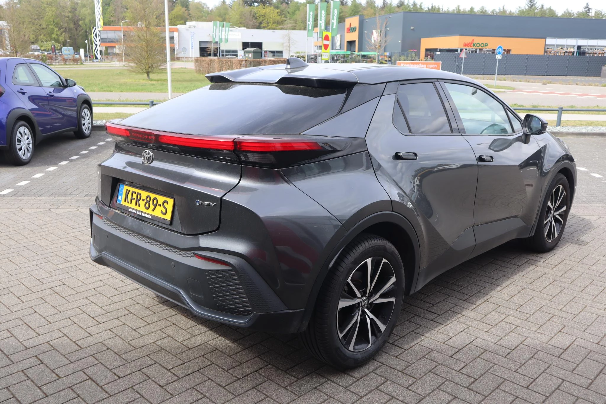 Hoofdafbeelding Toyota C-HR