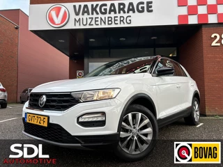 Hoofdafbeelding Volkswagen T-Roc Volkswagen T-Roc 1.0 TSI Style // NAVI // PDC // TREKHAAK // STOELVERWARMING //