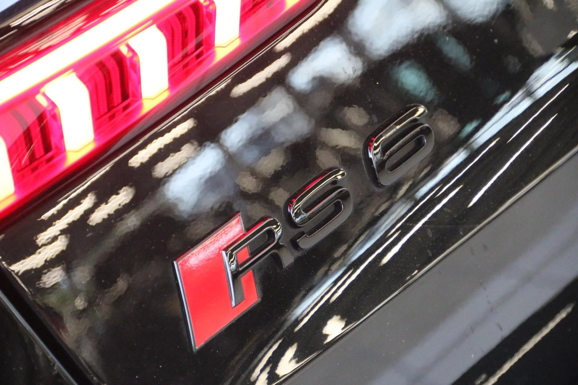 Hoofdafbeelding Audi RS6