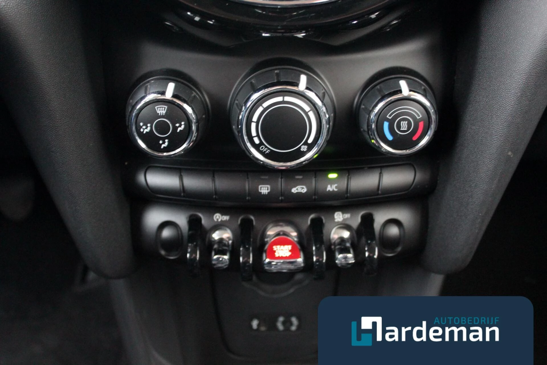 Hoofdafbeelding MINI One